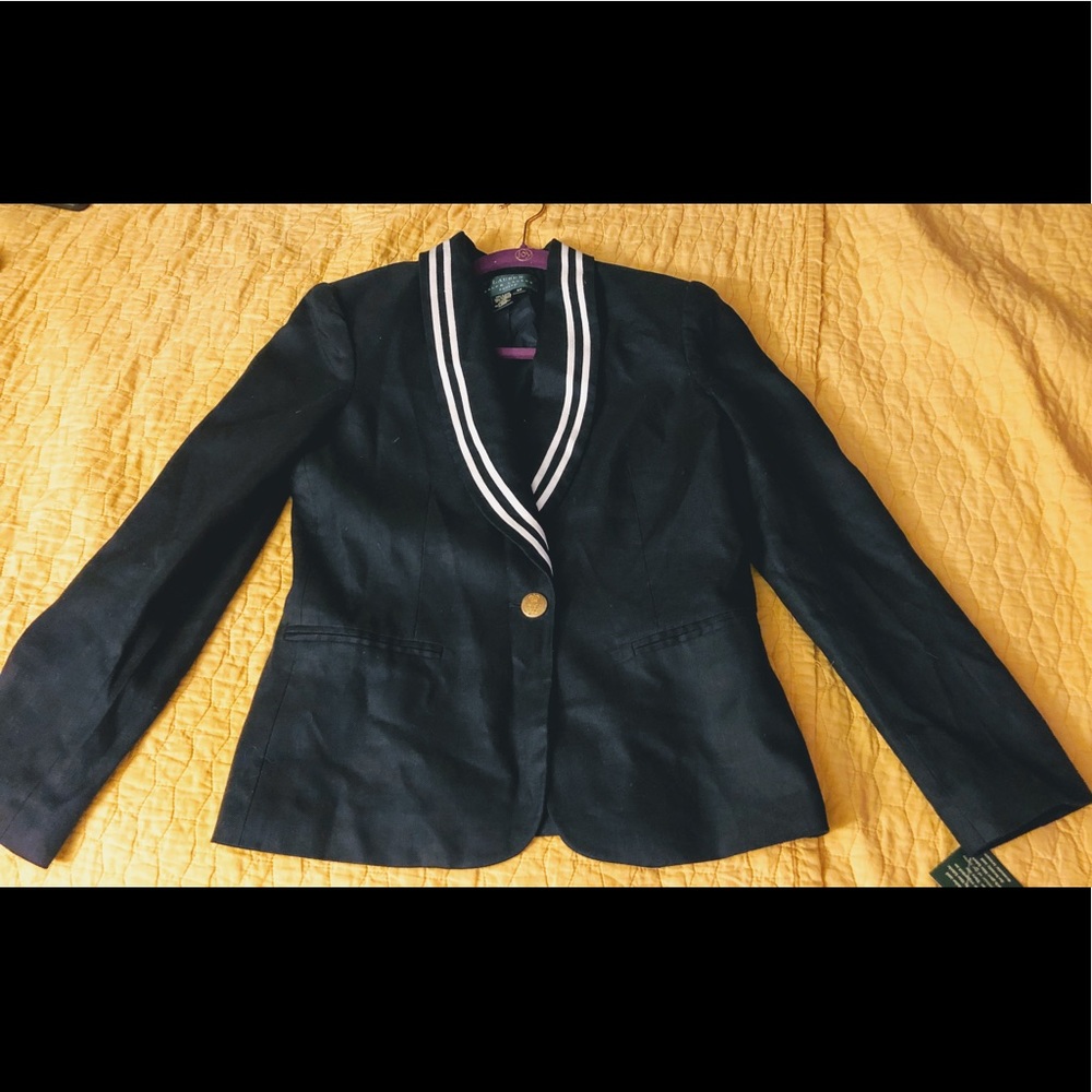 Navy blazer size 6P
